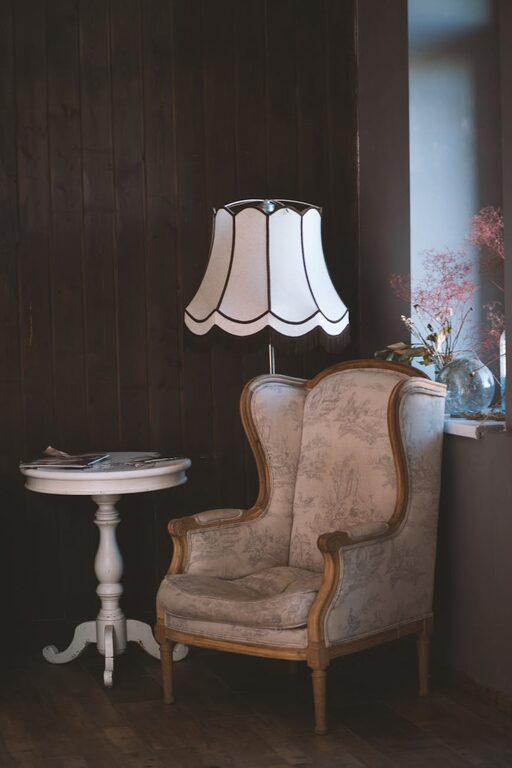 Simple Steps to Create a Cozy and Inviting Reading Nook at Home